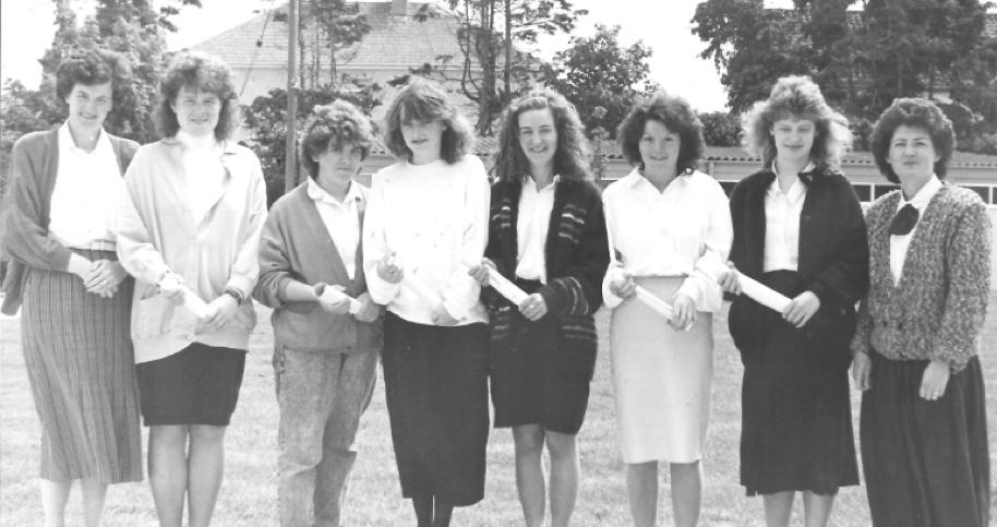 0139 : Claire Conway V.T.P co-ordinator and Patricia Curtin pictured at the presentation of Word Processing certificates to Geraldine Campbell, Margaret O'Connor, Mary O'Colbert, Bríd King, Brenda O'Grady and Elaine O'Connor. Many of the photos for school promotions were taken by Michael C. Berkery (photographer).