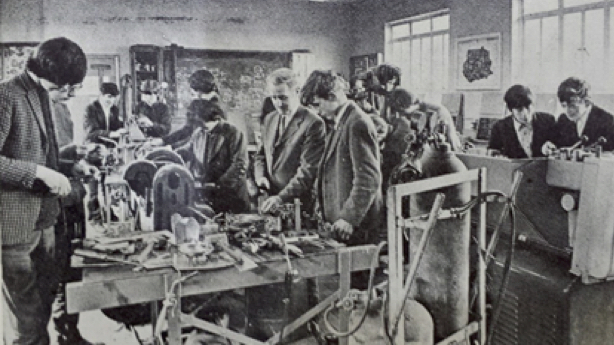 0158 : Metalwork Room with Mr. Liam Higgins and his industrious students in 1972